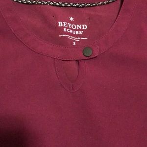 Scrub top never worn